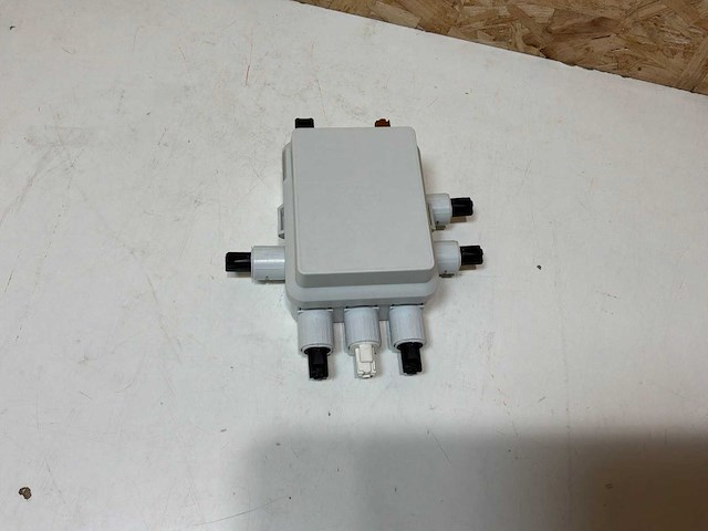 Attema ak2-rd e5 stekkerdoos (5x) - afbeelding 6 van  11