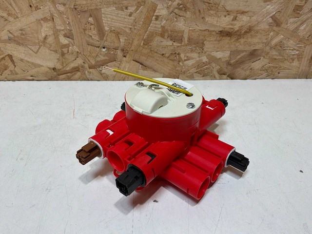 Attema stekerbare centraaldoos enkelpolige schakeling - at1259 (15x) - afbeelding 2 van  7