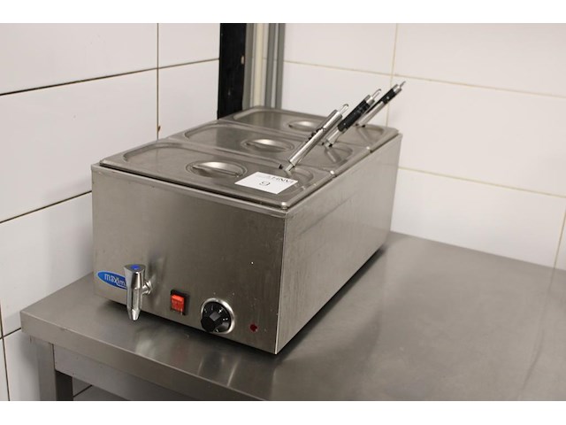 Au bain-marie maxima voorzien van drie gastronorm bakken met deksels. - afbeelding 1 van  3