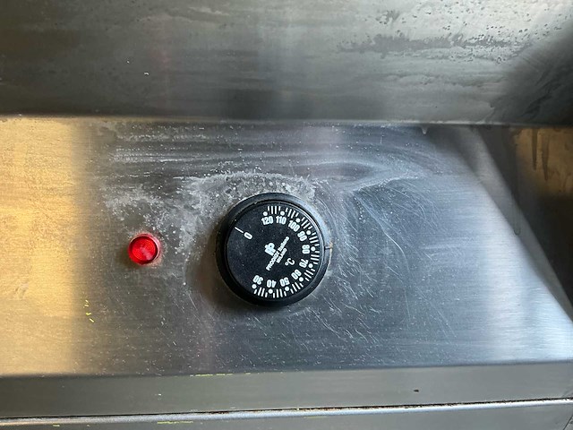 Au-bain-marie - afbeelding 8 van  9