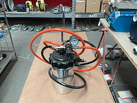 Auarita pneumatische verfspuit systeem met drukketel - afbeelding 1 van  4