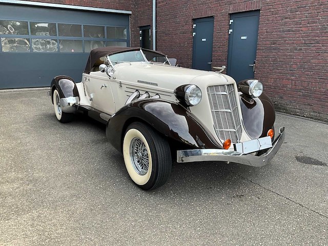 Auburn super charged speedster - oldtimer - afbeelding 6 van  12