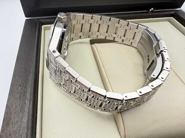 Audemars piquet royal oak lady | iced out diamonds - afbeelding 3 van  13