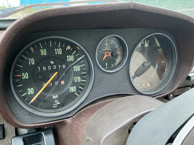 Audi - 1976 - 80 - 1.5 ls - personenauto - afbeelding 2 van  12