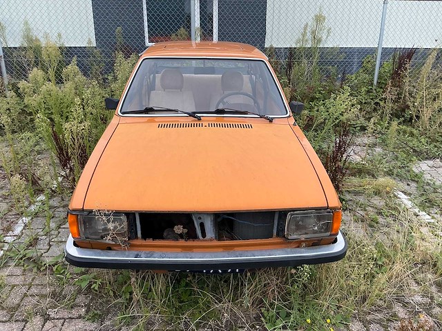 Audi - 1976 - 80 - 1.5 ls - personenauto - afbeelding 5 van  12