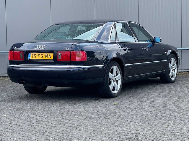 Audi - 2001 - a8 - 3.7 5v quattro - 15-pg-nn - afbeelding 12 van  16