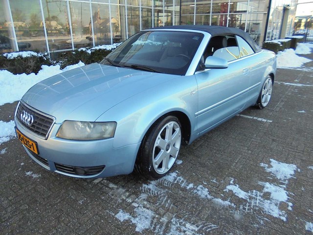 Audi - 2002 - a4 cabriolet - 2.4 v6 exclusive - 25-lxs-1 - afbeelding 1 van  17