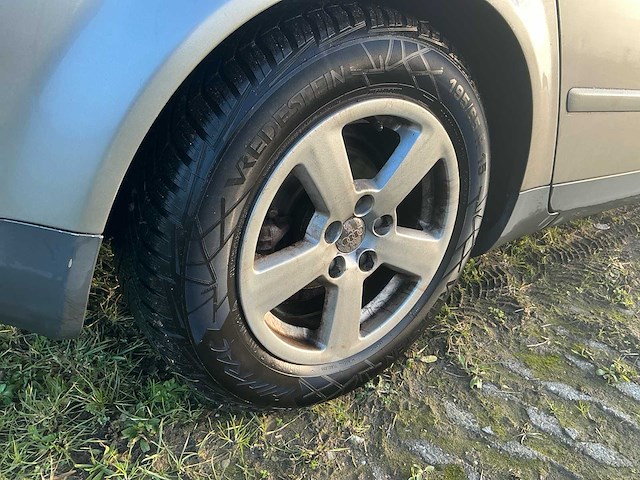 Audi - 2002 - a4 limousine - 2.0 - personenauto - afbeelding 3 van  44