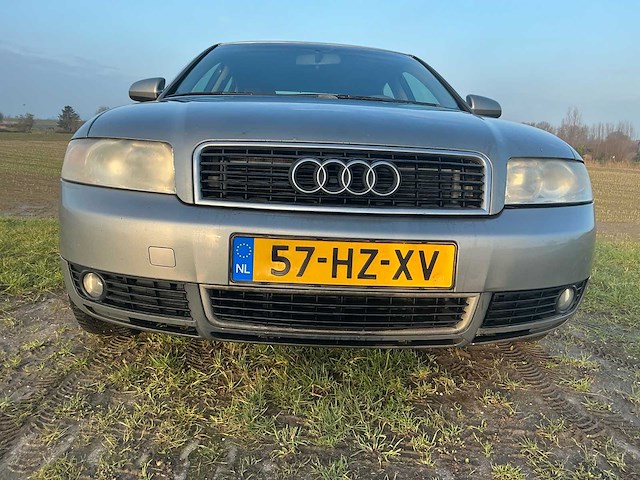 Audi - 2002 - a4 limousine - 2.0 - personenauto - afbeelding 6 van  44