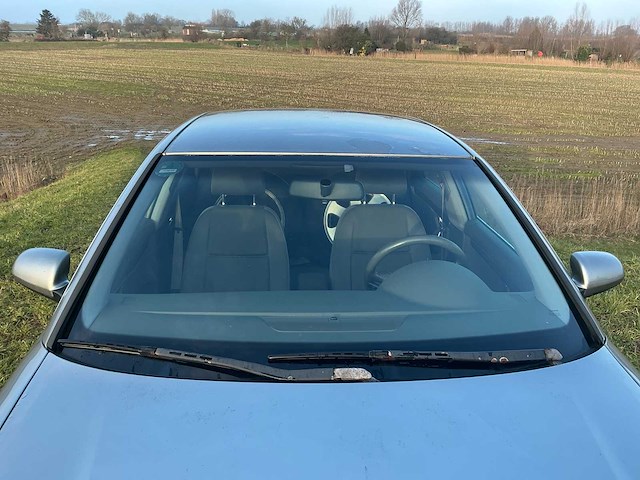 Audi - 2002 - a4 limousine - 2.0 - personenauto - afbeelding 8 van  44