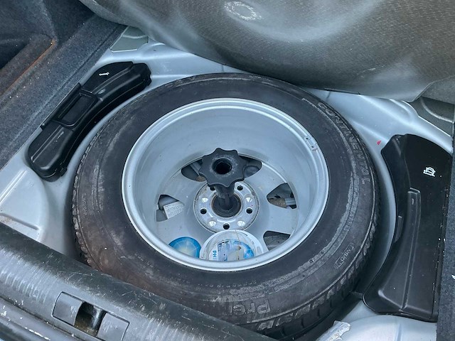 Audi - 2002 - a4 limousine - 2.0 - personenauto - afbeelding 29 van  44