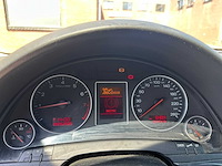 Audi - 2002 - a4 limousine - 2.0 exclusive - personenauto - afbeelding 7 van  18
