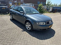 Audi - 2002 - a4 limousine - 2.0 exclusive - personenauto - afbeelding 16 van  18
