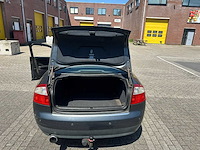 Audi - 2002 - a4 limousine - 2.0 exclusive - personenauto - afbeelding 18 van  18