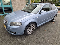 Audi - 2005 - a3 - 2.0 fsi ambiente - zh-527-d - afbeelding 1 van  17