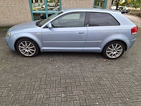 Audi - 2005 - a3 - 2.0 fsi ambiente - zh-527-d - afbeelding 11 van  17