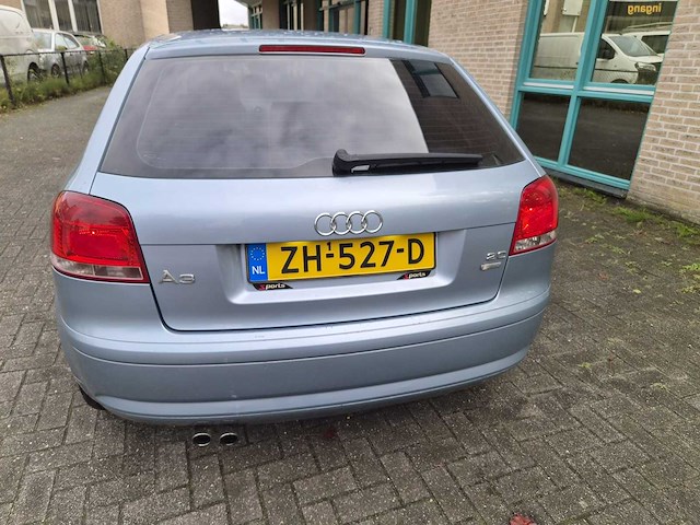 Audi - 2005 - a3 - 2.0 fsi ambiente - zh-527-d - afbeelding 15 van  17