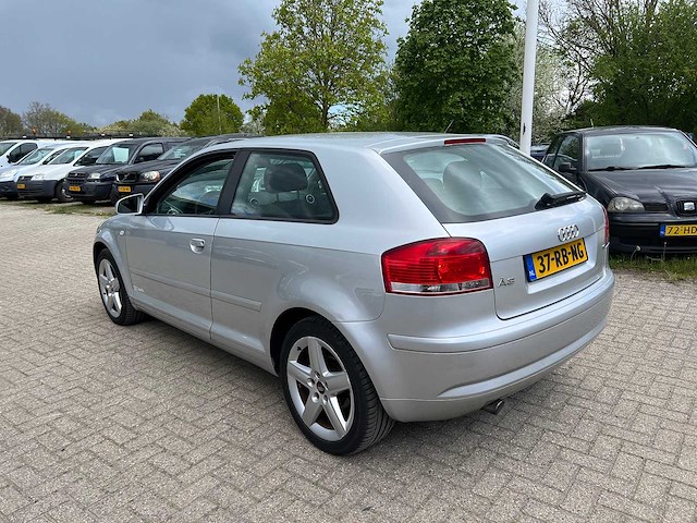Audi - 2005 - a3 - personenauto - afbeelding 12 van  17