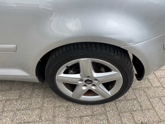 Audi - 2005 - a3 - personenauto - afbeelding 15 van  17