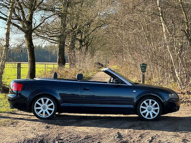 Audi - 2005 - a4 cabriolet - 1.8 turbo pro line - personenauto - afbeelding 18 van  30