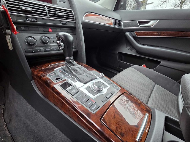 Audi - 2005 - a6 limousine - 2.4 pro line - 25-sx-gv - afbeelding 5 van  16