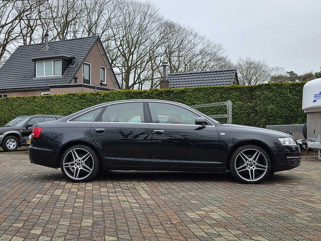 Audi - 2005 - a6 limousine - 2.4 pro line - 25-sx-gv - afbeelding 12 van  16