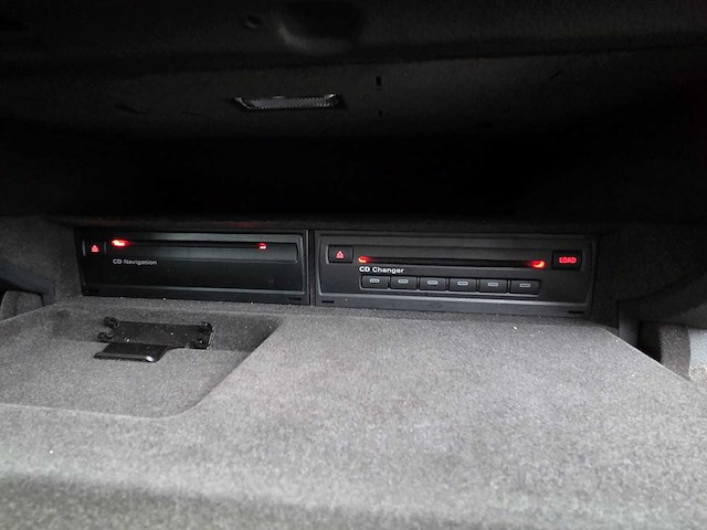 Audi - 2005 - a6 limousine - 2.4 pro line - 25-sx-gv - afbeelding 15 van  28