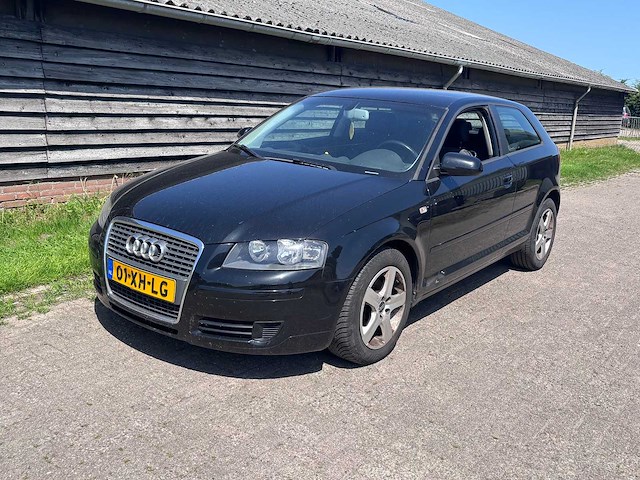 Audi - 2007 - a3 - 1.6 fsi attraction - personenauto - afbeelding 1 van  16