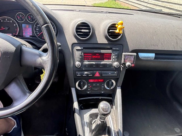 Audi - 2007 - a3 - 1.6 fsi attraction - personenauto - afbeelding 16 van  16