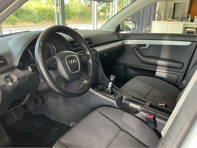 Audi - 2007 - a4 avant - 1.9 tdi pro line - personenauto - afbeelding 7 van  34