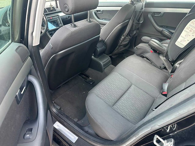 Audi - 2007 - a4 limousine - 2.0 advance - personenauto - afbeelding 4 van  22