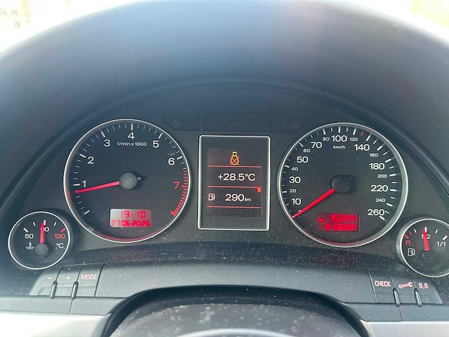 Audi - 2007 - a4 limousine - 2.0 advance - personenauto - afbeelding 7 van  22