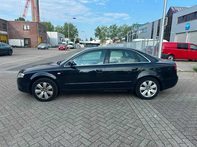 Audi - 2007 - a4 limousine - 2.0 advance - personenauto - afbeelding 11 van  22