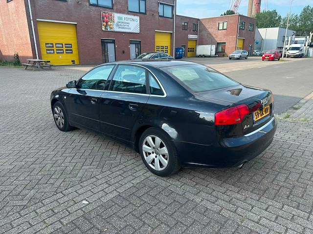 Audi - 2007 - a4 limousine - 2.0 advance - personenauto - afbeelding 16 van  22