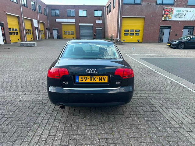 Audi - 2007 - a4 limousine - 2.0 advance - personenauto - afbeelding 17 van  22