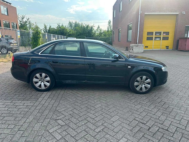 Audi - 2007 - a4 limousine - 2.0 advance - personenauto - afbeelding 19 van  22