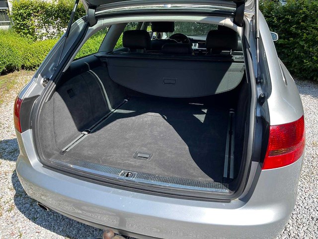 Audi - 2007 - a6 limousine - 2.4 business - personenauto - afbeelding 10 van  24