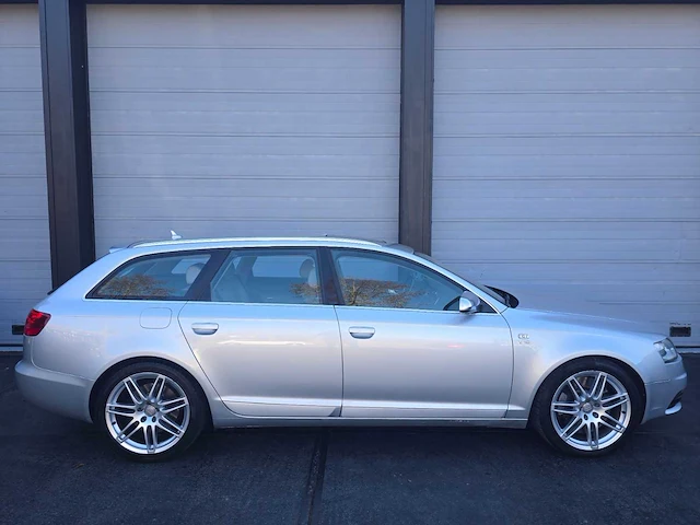 Audi - 2007 - s6 avant - 5.2 fsi s6 - personenauto - afbeelding 9 van  13