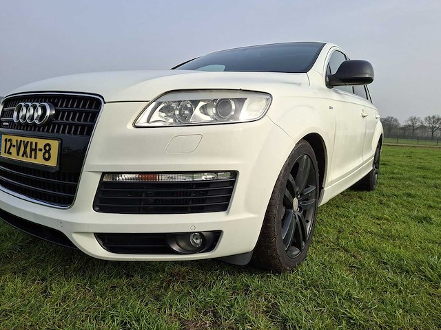 Audi - 2008 - q7 - 3.0 tdi quattro - personenauto diesel probleem - afbeelding 13 van  18