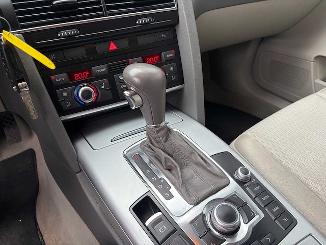 Audi - 2009 - a6 avant - 2.7 tdi pro line - personenauto - afbeelding 8 van  26