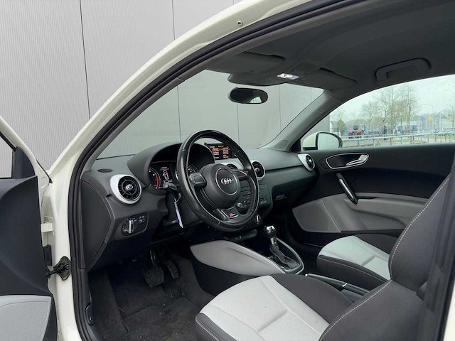 Audi - 2010 - a1 - 1.4 tfsi attr. pl. - xd-136-t - afbeelding 4 van  19