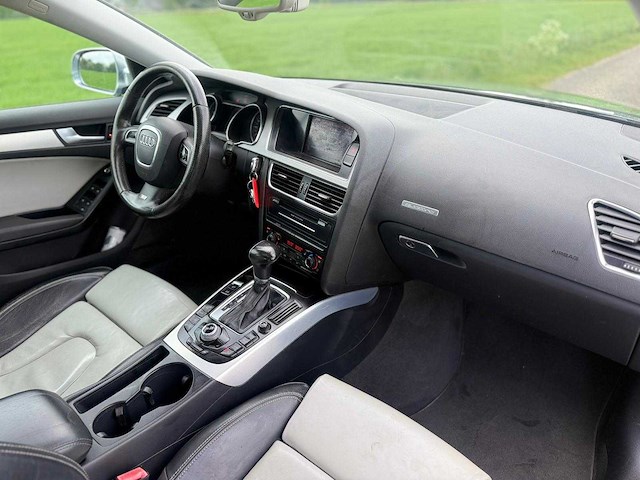 Audi - 2010 - a5 sportback - 2.0 tfsi quattro - personenauto - 25-tfl-1 - afbeelding 13 van  13