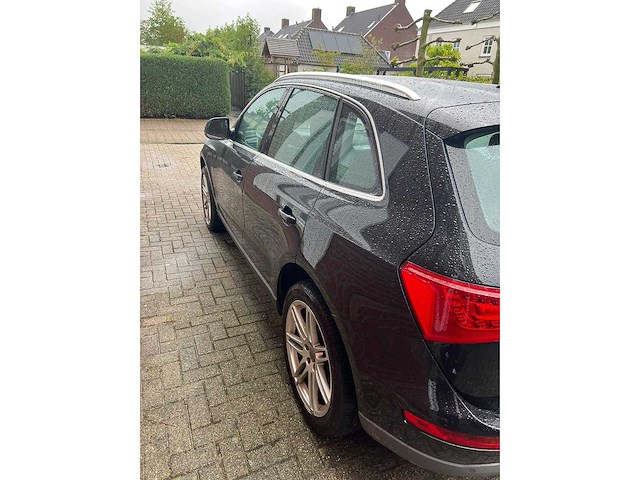 Audi - 2010 - q5 - 2.0 tfsi q. pro line - 06-kzl-3 - afbeelding 19 van  21