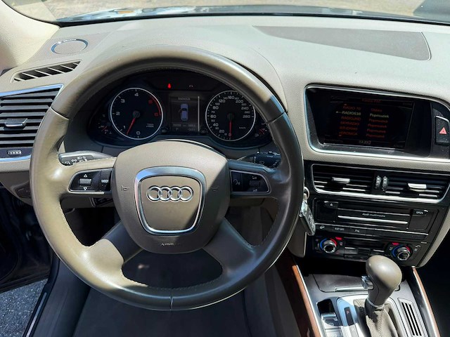 Audi - 2010 - q5 - 3.0 tdi q. pro line - 60-ljd-5 - afbeelding 3 van  16