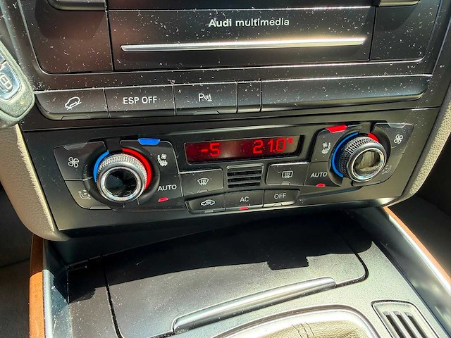Audi - 2010 - q5 - 3.0 tdi q. pro line - 60-ljd-5 - afbeelding 4 van  16
