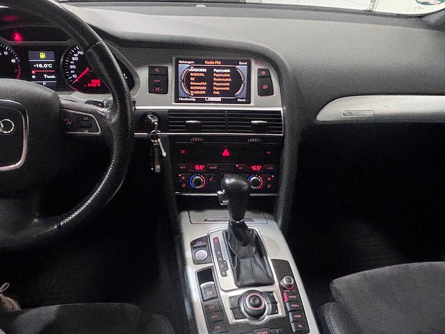 Audi - 2011 - a6 allroad quattro - 3.0 tfsi pro line - personenauto - afbeelding 19 van  19