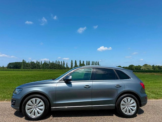 Audi - 2011 - q5 - 2.0 tfsi hybrid q.pl - r-158-jn - afbeelding 17 van  18