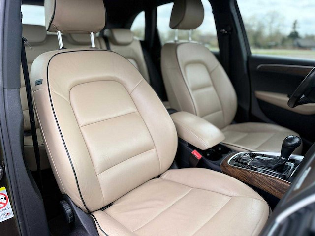 Audi - 2011 - q5 - 2.0 tfsi q. pro line - 89-rvg-3 - afbeelding 2 van  12