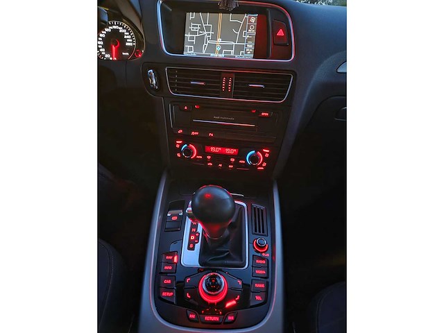 Audi - 2011 - q5 - 2.0 tfsi q. pro line - - afbeelding 11 van  79