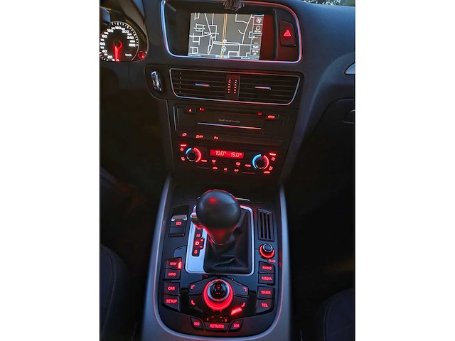 Audi - 2011 - q5 - 2.0 tfsi q. pro line - - afbeelding 19 van  79